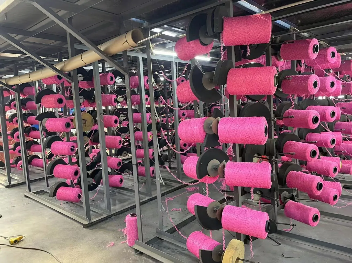 Landscape Multi-Tone Yarn System