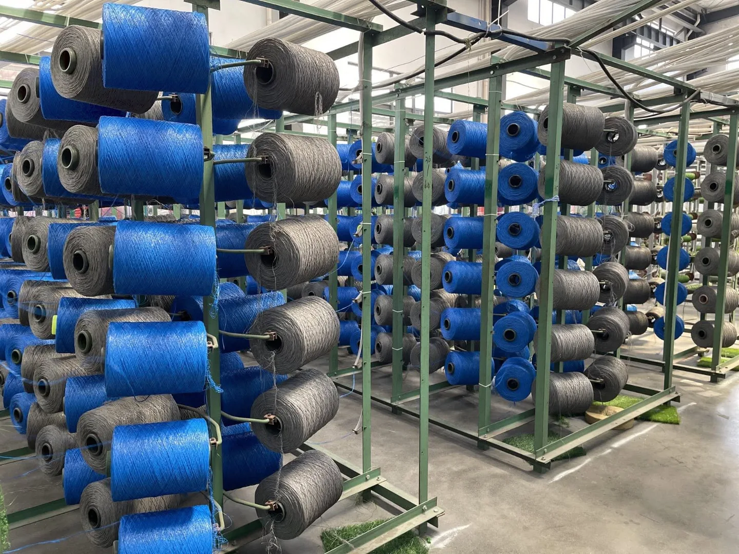 Stem-Spine Reinforced Monofilament